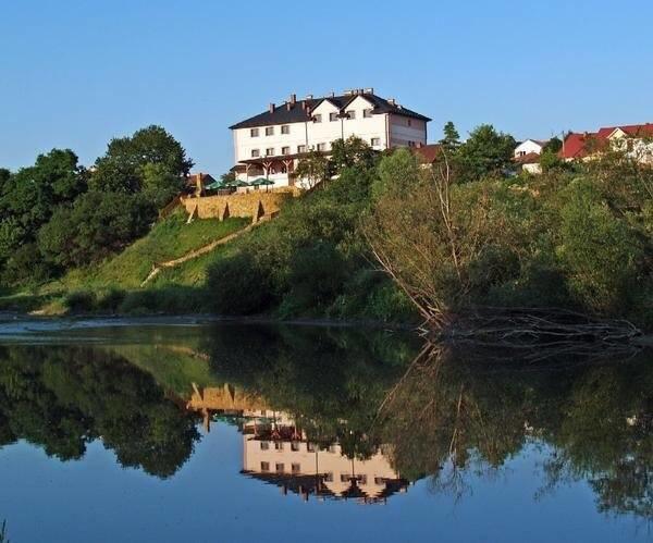 Hotel Bursztynowy Jozefow na Wisla Exteriör bild